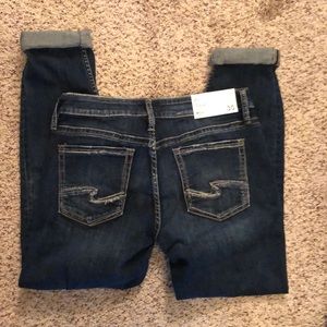 Woman’s silver boyfriend skinny size 30 NEW